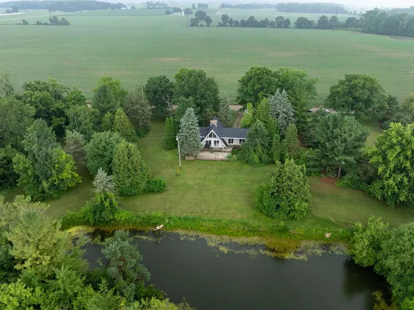 6801 E Hovey Rd, Rosebush, MI 48878