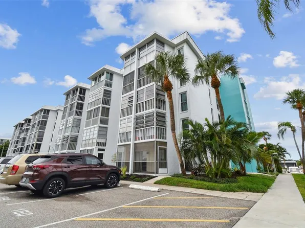 4910 38th Way S APT 509, Saint Petersburg, FL 33711