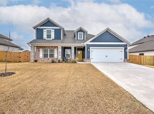 660 Lyon Loop, Springdale, AR 72764