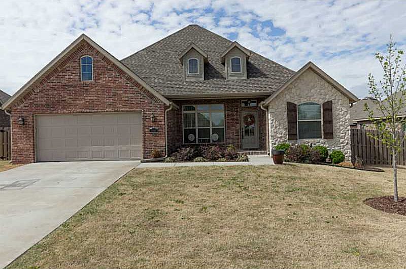 1st image of 3847 Spyglass Hill Dr