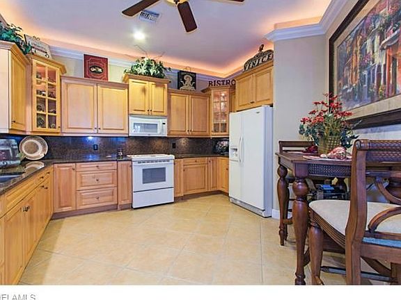 5th image of 24980 Fairwinds Ln