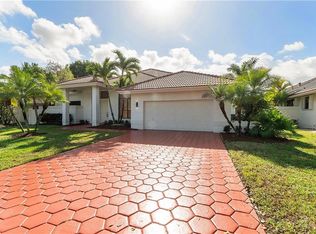 2312 NW 67th Dr, Boca Raton, FL 33496