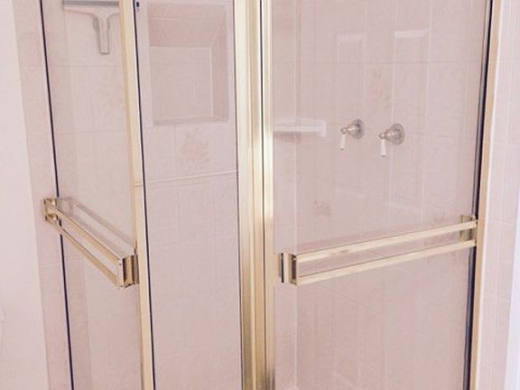 4th image of 2430 Deerfield Ct