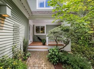 15 Hawk Hill Ln, Ipswich, MA 01938