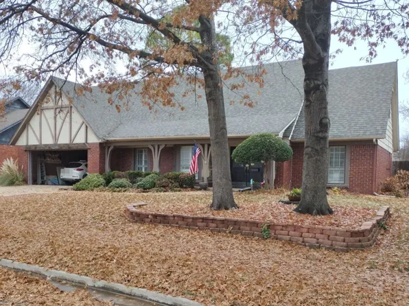 6839 E 52nd St S, Tulsa, OK 74145