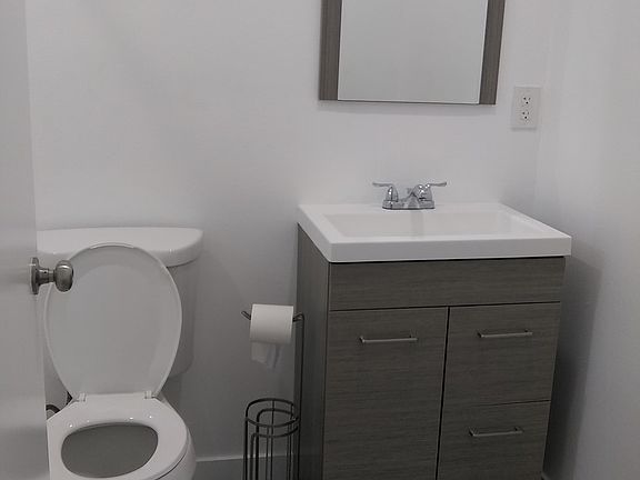 4th image of 5333-5335 4th Ave