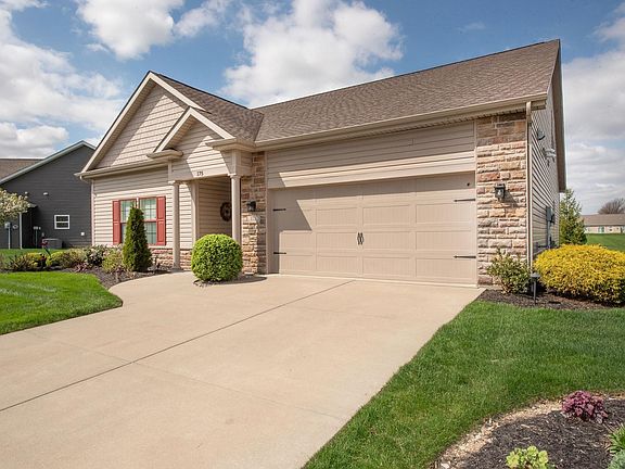 2nd image of 175 Aqueduct Cir