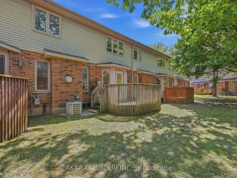 70 Sunnyside Dr #9 — Photo 38