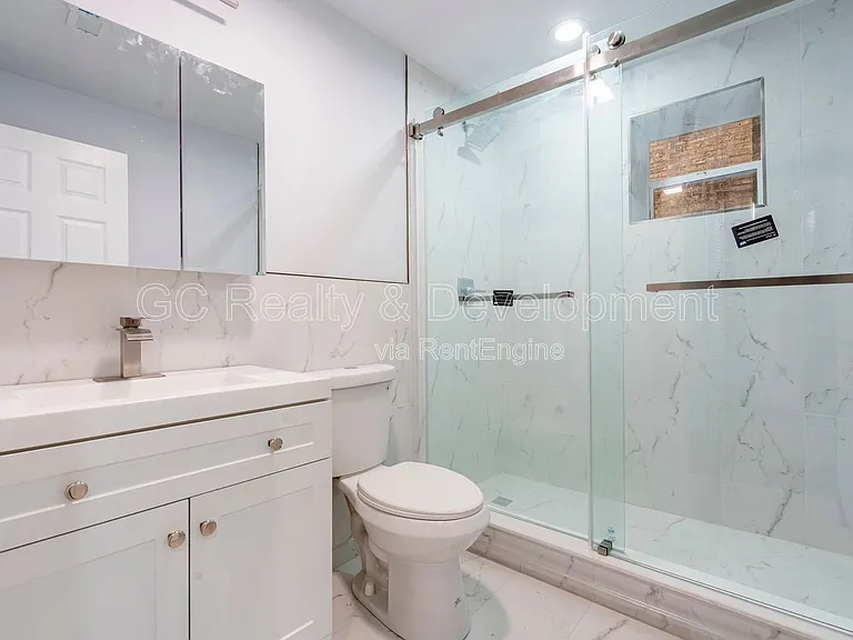 3744 N Wilton Ave #1S — Photo 10
