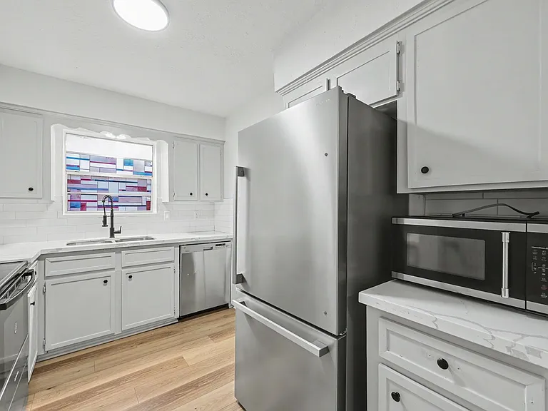 1409 S 3rd St — Photo 8