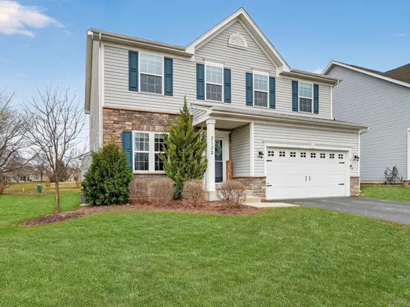 3132 Concord Ln, Wadsworth, IL 60083