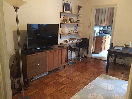 Rented by Book A Broker | media 15