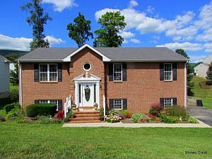 1st image of 4727 Great Glen Dr