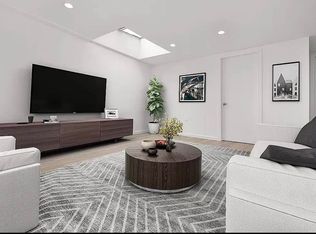 369 W 36th St #2W, New York, NY 10018