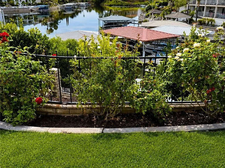 24020 Continental Dr — Photo 3