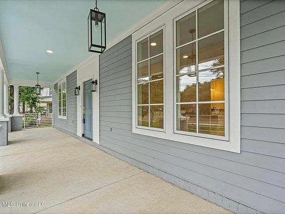 4th image of 2133 Timber Ln