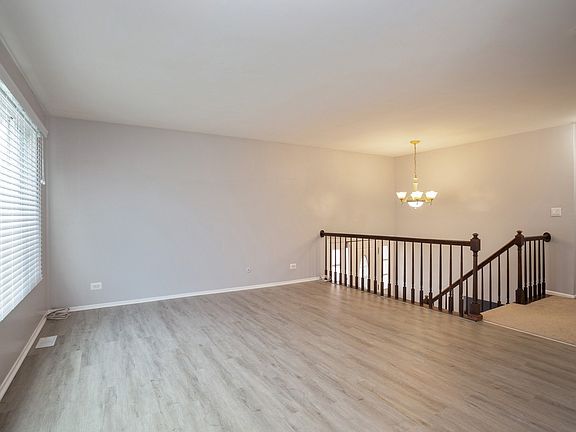 2nd image of 3884 Brookbank Dr