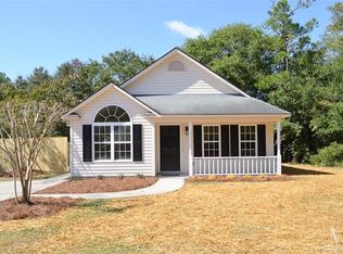 119 NW 14th St, Oak Island, NC 28465