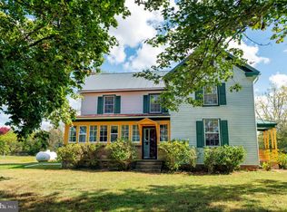 9781 Conde Rd, Marshall, VA 20115