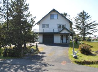 130 S Razor Clam Dr SW, Ocean Shores, WA 98569