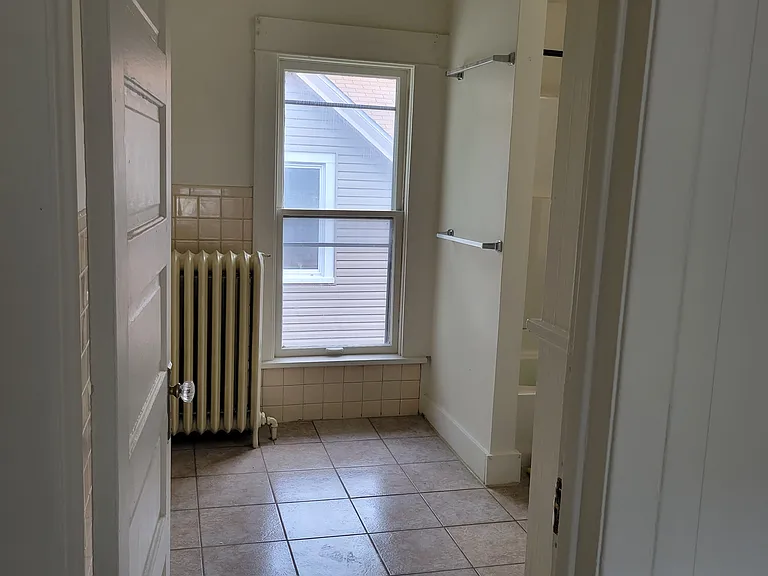 744 High St #2 — Photo 7