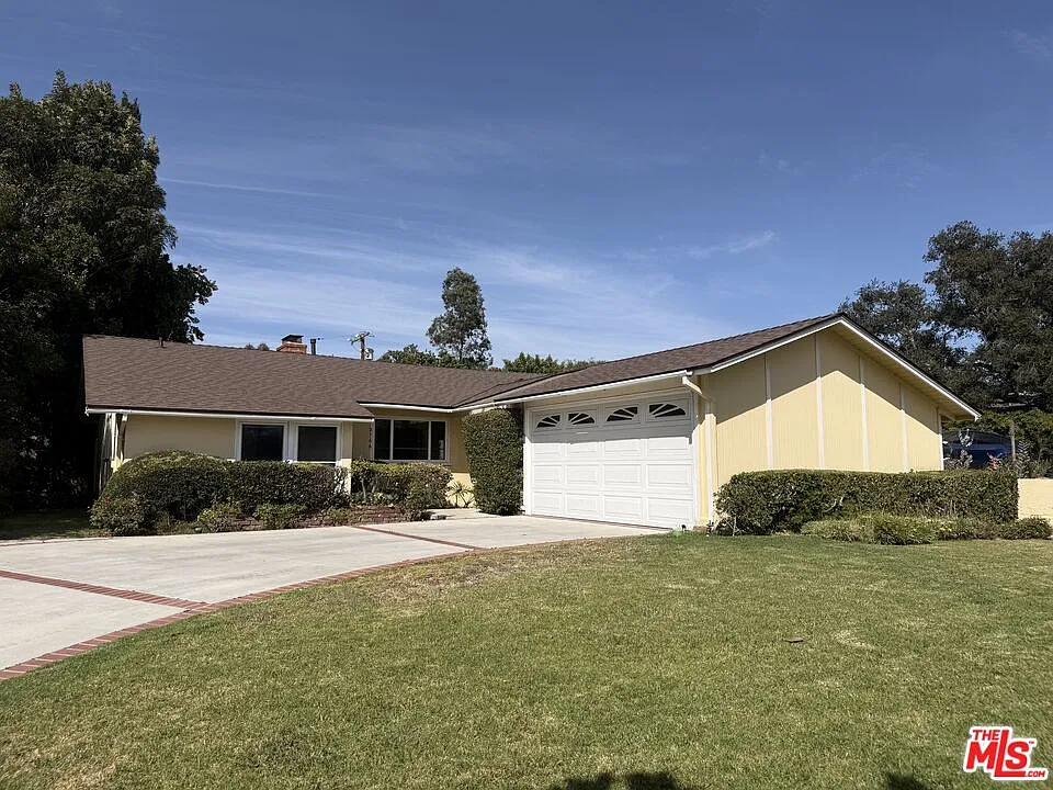 2766 Dunleer Pl