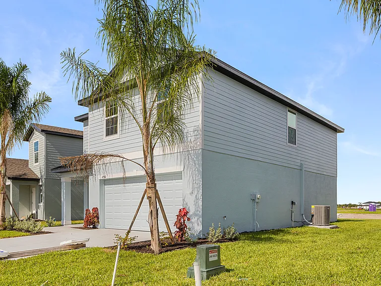 17392 Monte Isola Way — Photo 3