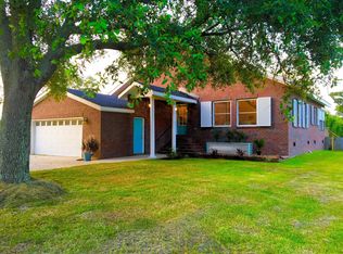 108 Waveland Ave, Waveland, MS 39576