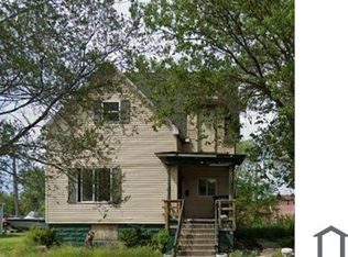 2010 W 12th Ave, Gary, IN 46404