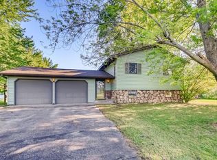 776 N Shore Dr, New Richmond, WI 54017