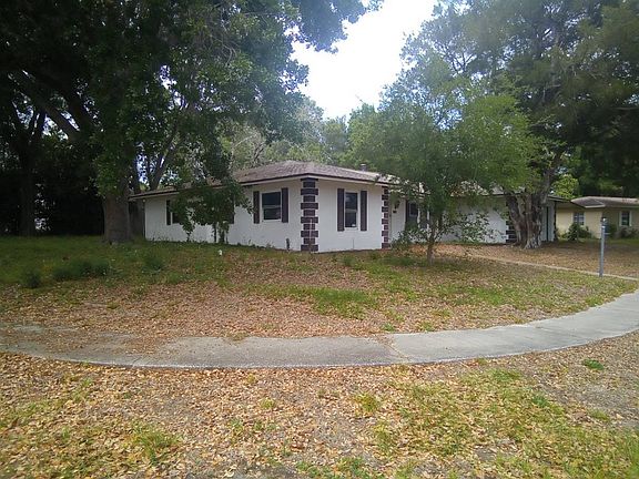 3rd image of 9202 N Abbot Dr