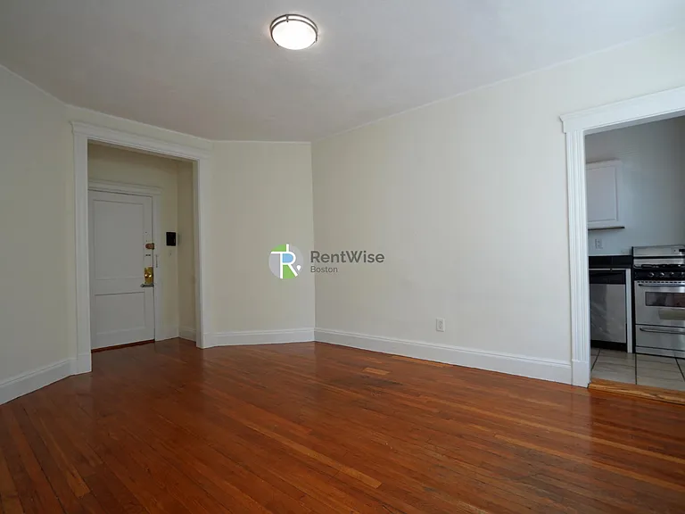 86 Brainerd Rd #8 — Photo 3