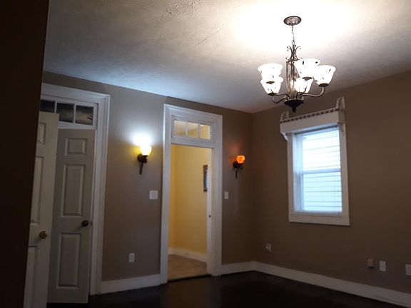 3rd image of 1038 Dr Martin Luther King Ave #A