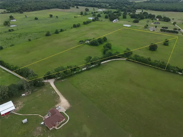 County Road 1304, Deport, TX 75435