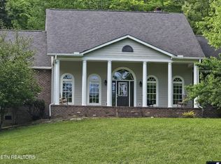 833 E Bullrun Valley Dr, Heiskell, TN 37754