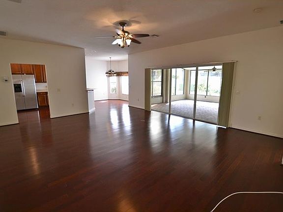 4th image of 5292 Green Dr