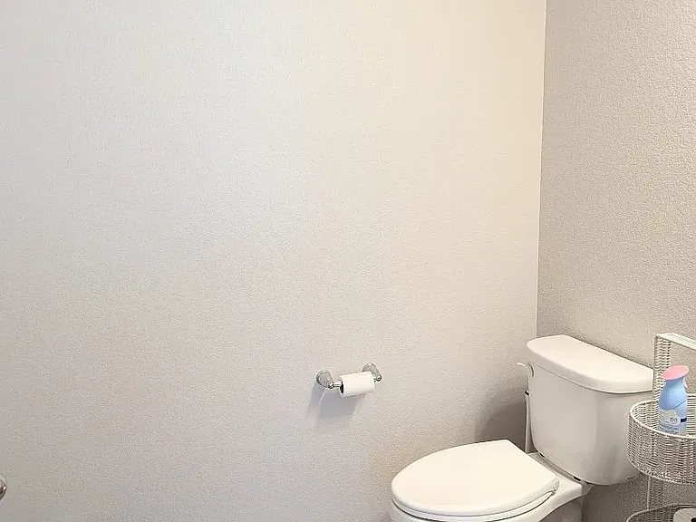 387 Courtfield Way — Photo 19