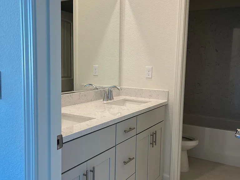 3261 Sherman Way — Photo 13
