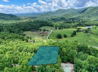96 Shiloh Dr, Hayesville, NC 28904