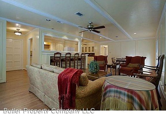 4th image of 3321 Kathy Ln