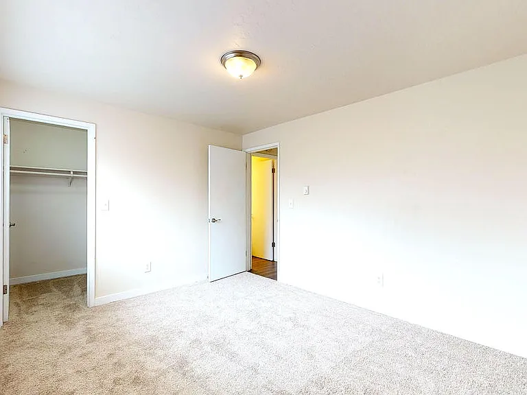 3210 NW 54th St — Photo 14