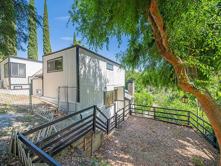 5245 Elvira Rd — Photo 43