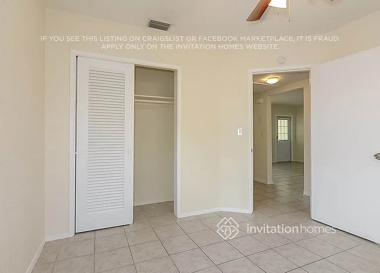 2160 Riviera Dr — Photo 17