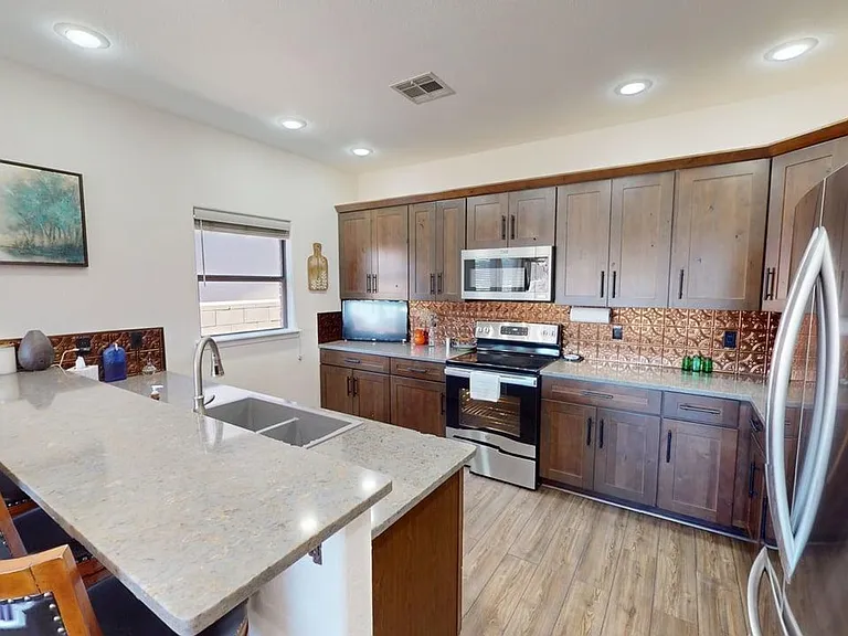 1022 Mimosa Ave — Photo 24