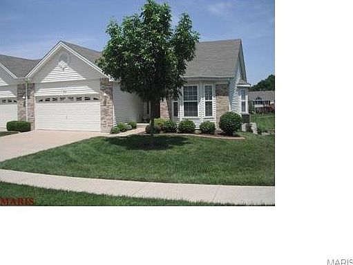 1st image of 8 Sterling Pointe Ct