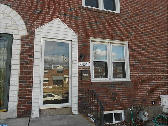 2nd image of 604 Crescent Dr
