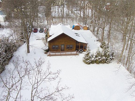 2nd image of 138 Park Pl