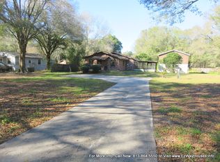 26327 Chianina Dr, Zephyrhills, FL 33544