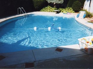 404 Parkside Ave, Itasca, IL 60143