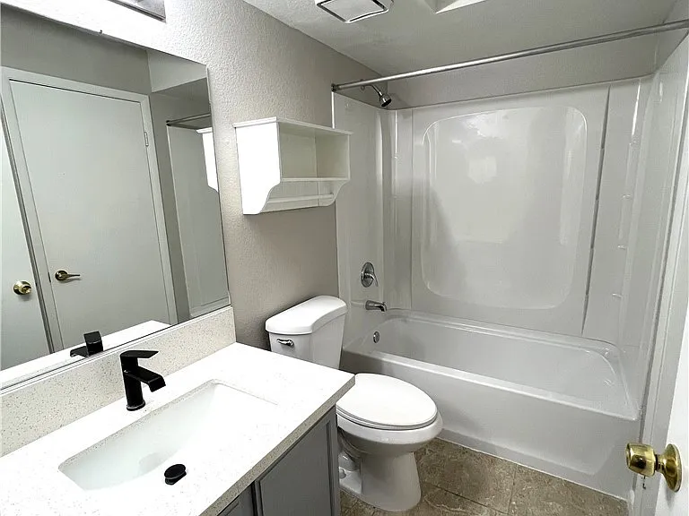 7570 W Flamingo Rd #127 — Photo 21